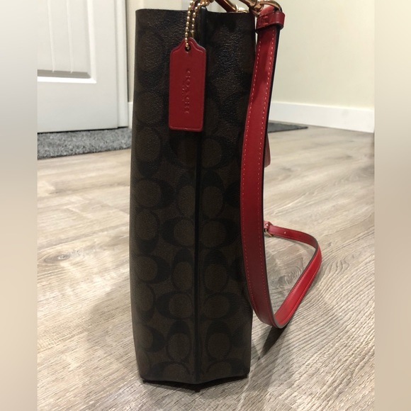 Coach Brown and Red Signature Shoulder Bag - Picture 9 of 14
